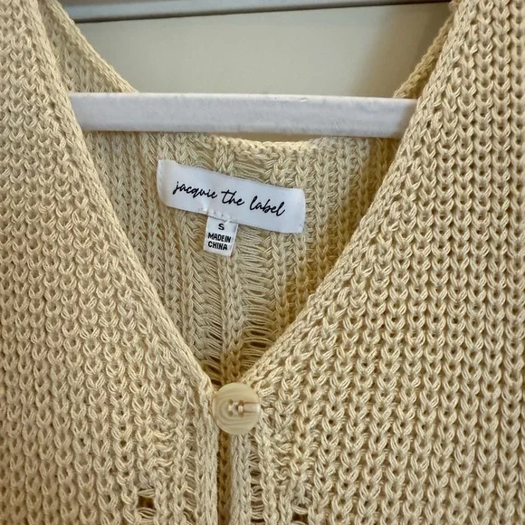 Jacqui E Beige fringe vest - Picture 3 of 3